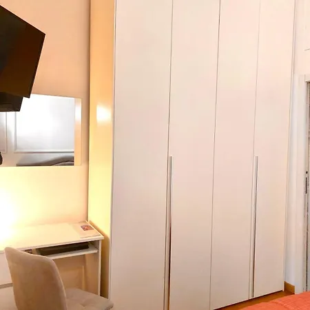 House P&a Centro- Near Bocconi & Olympic Village * Milán